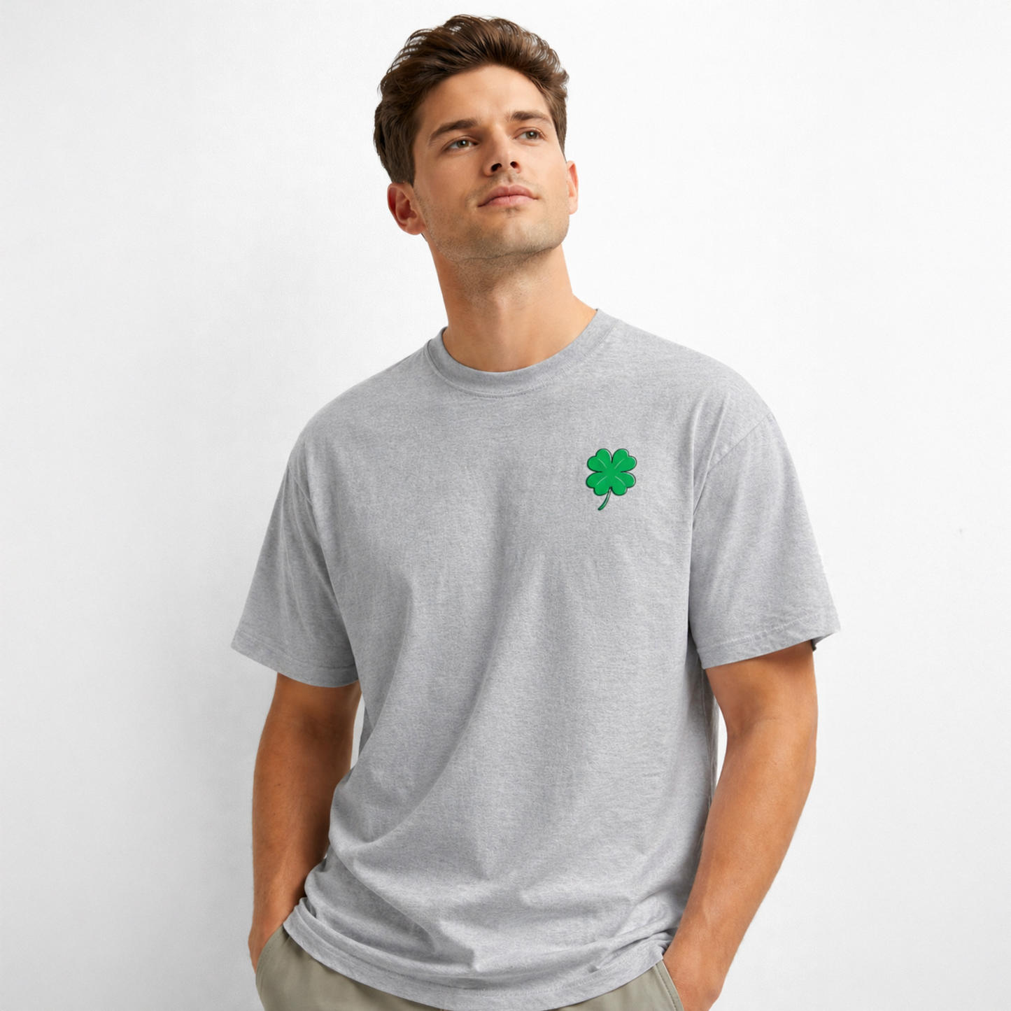 T-shirt unisexe classique à col rond | Collection broderie